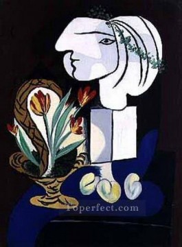Naturaleza muerta con tulipanes 1932 cubista Pablo Picasso Pinturas al óleo